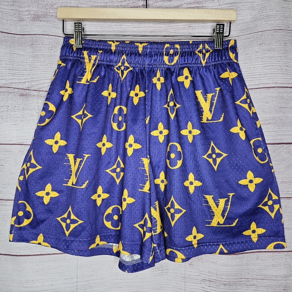 Bravest Studios Basketball Mesh Shorts Mens Large